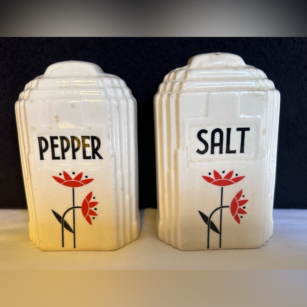 Vintage Harker Pottery Art Deco Skyscraper Salt & Pepper Shakers